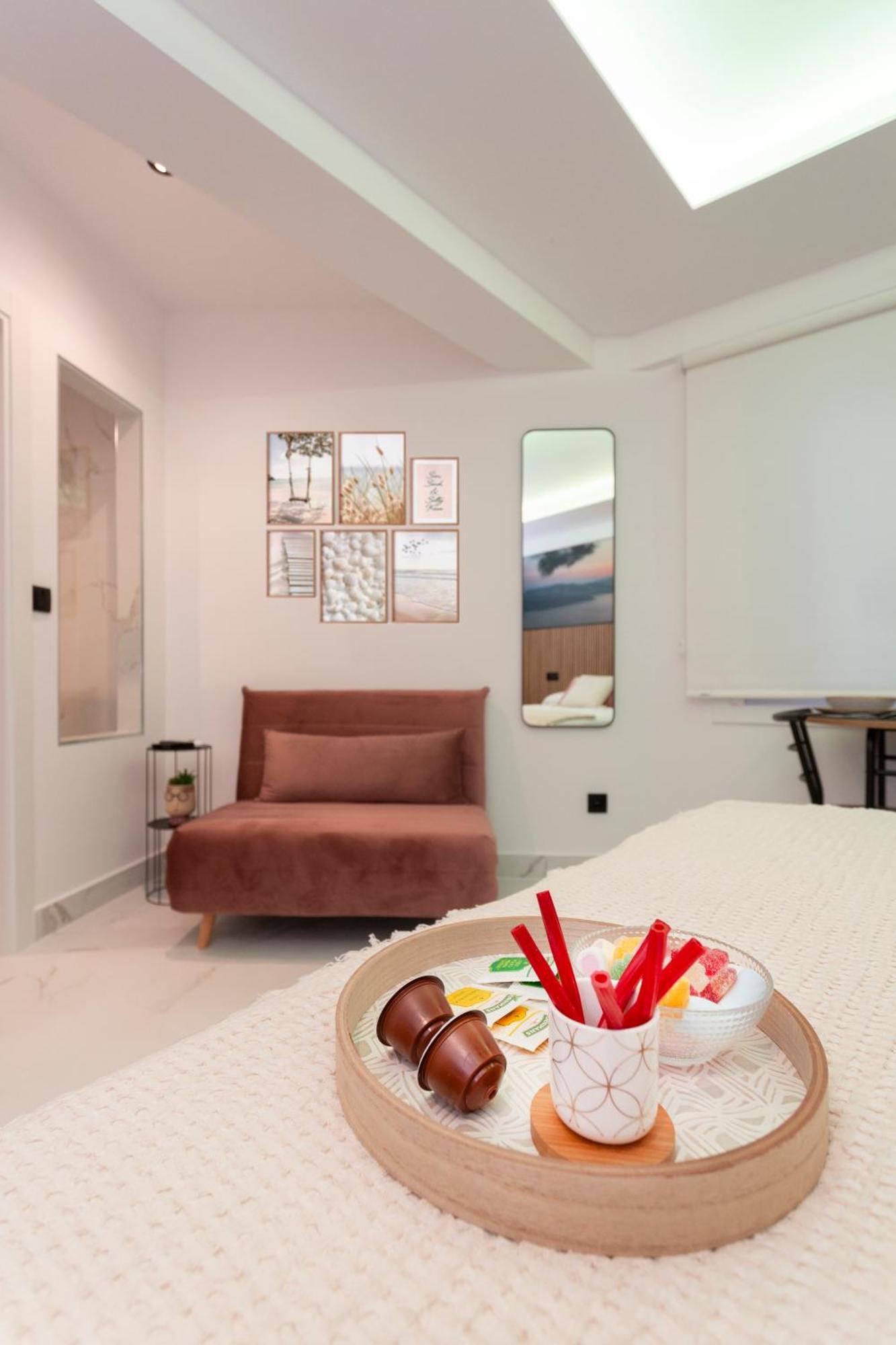 Apartamentos Triple M Малпика Екстериор снимка